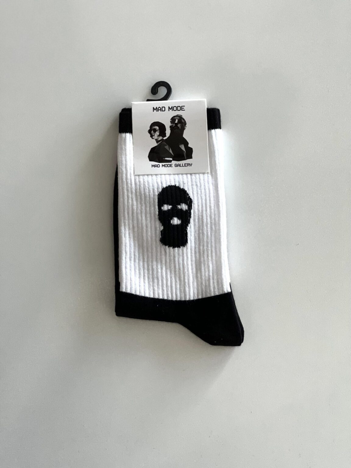 جوراب طرح facemask