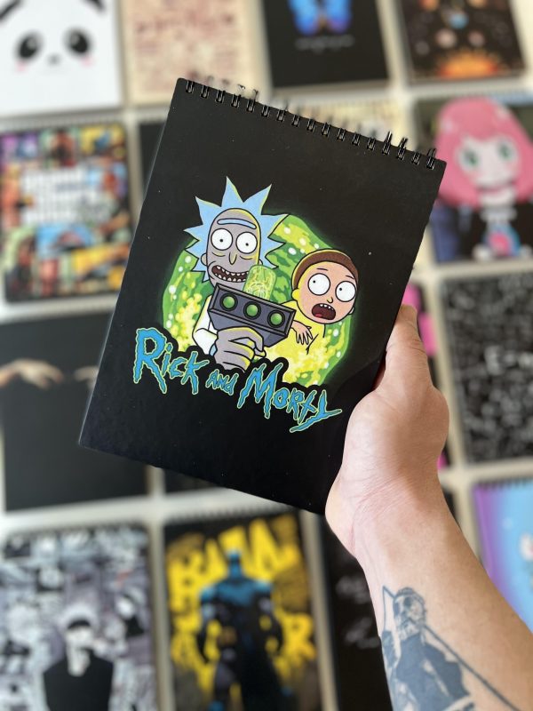 دفترچه جلد چوبیrick & morty