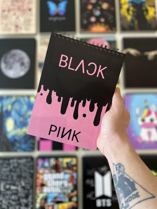 دفترچه جلد چوبیblack pink