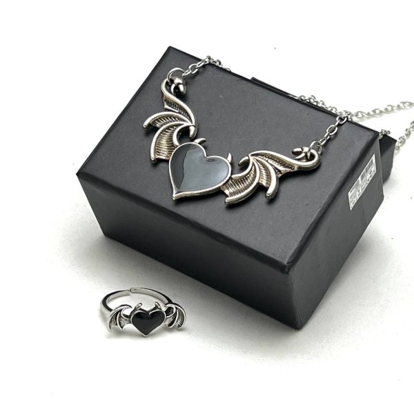 گردنبند و انگشتر قلب گرانج