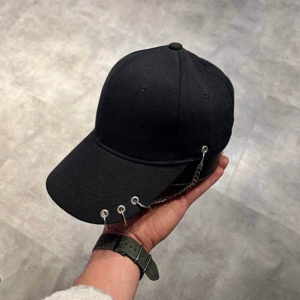 کلاه مشکی حلقه دار