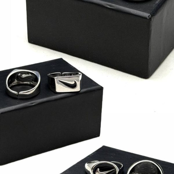 انگشترهای نایک و8ball