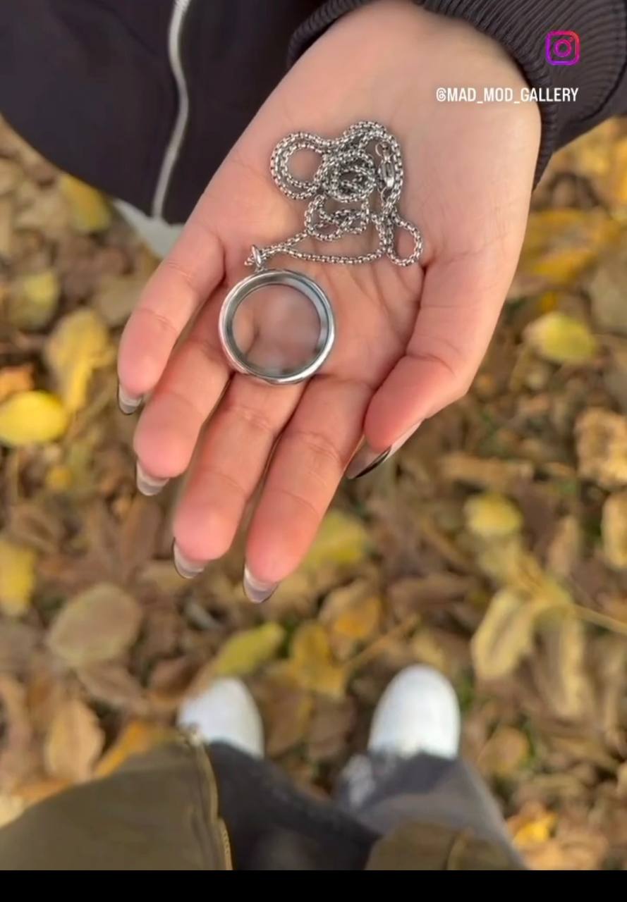 گردنبند لاکت شیشه ای